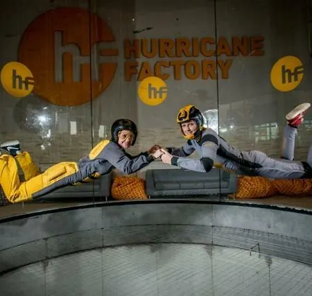 Garden Apt-free Parking,close D8,metro,expo Apartman Hovorcovice