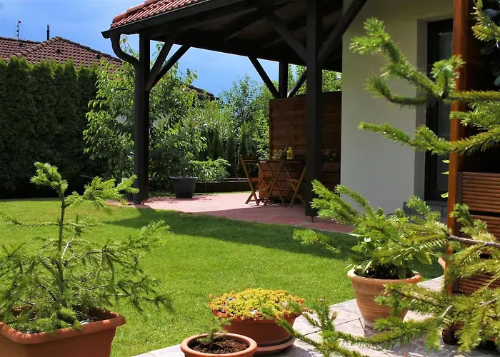 شقة Garden Apt-free Parking,close D8,metro,expo Hovorcovice