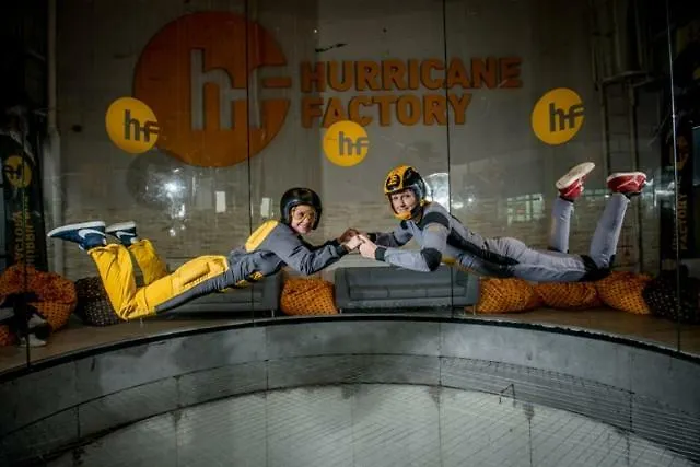 Garden Apt-free Parking,close D8,metro,expo Apartman Hovorcovice